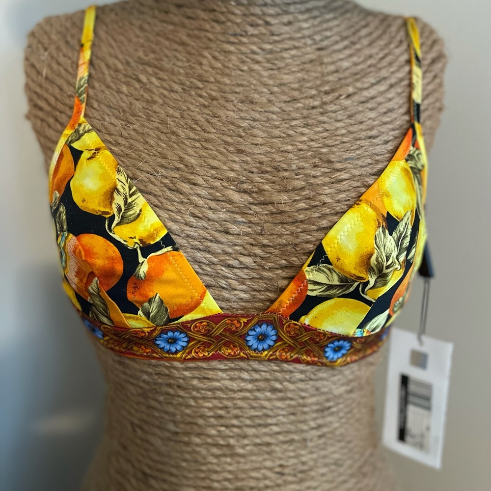 DOLCE & GABBANA VINtage bikini.